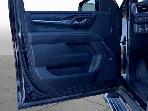 Used 2023 GMC Yukon Denali w/ Denali Reserve Package AWD/4WD image 22