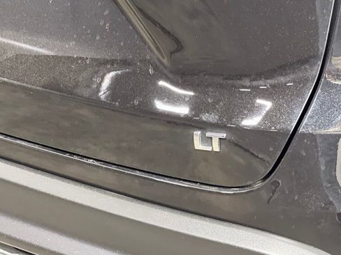 Used 2025 Chevrolet Trax LT w/ LT Convenience Package image 39