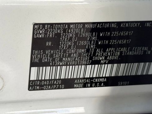 Used 2024 Toyota RAV4 XLE AWD/4WD image 47