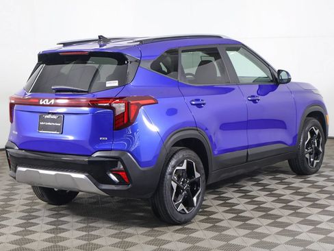 Certified 2025 Kia Seltos S AWD/4WD image 10