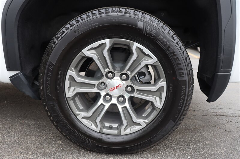 Used 2026 GMC Sierra 1500 SLT AWD/4WD image 34