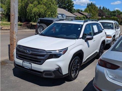 Certified 2025 Subaru Forester Limited w/ Popular Package #1 AWD/4WD image 44