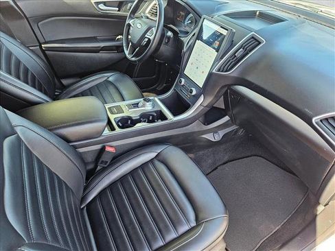 Used 2023 Ford Edge SEL image 18