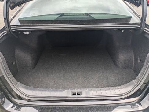 Used 2025 Nissan Altima 2.5 SV image 24