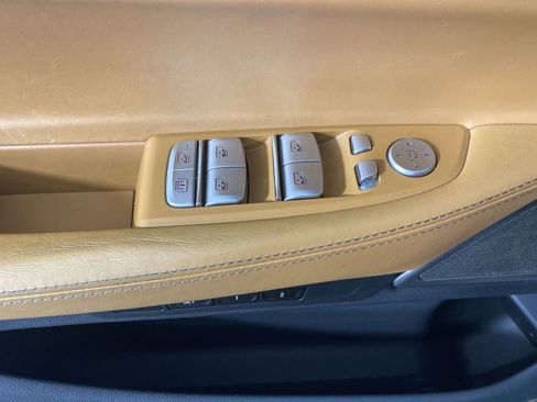 Used 2019 BMW 740i xDrive w/ Executive Package image 26