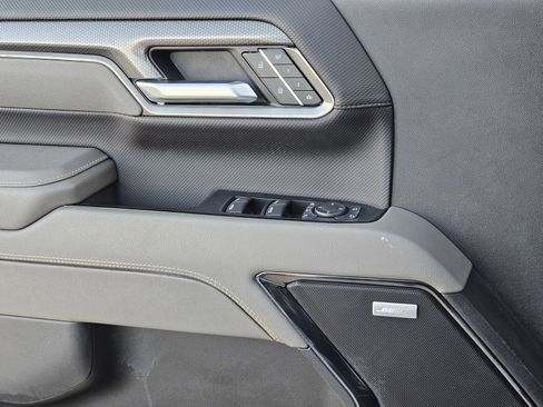 Certified 2025 Chevrolet Silverado 2500 ZR2 w/ Technology Package image 30