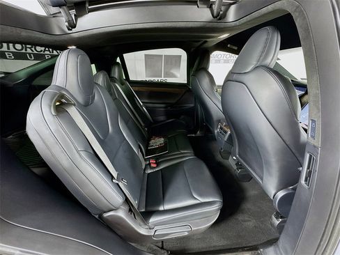 Used 2021 Tesla Model X Long Range image 27