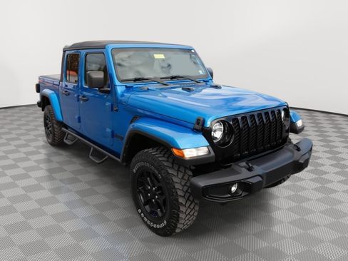 Used 2022 Jeep Gladiator Sport image 22