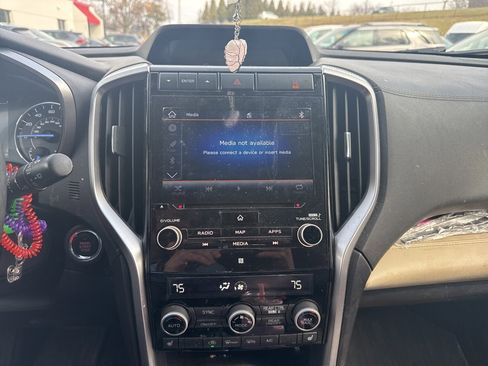 Used 2020 Subaru Ascent Limited w/ Technology Package image 10