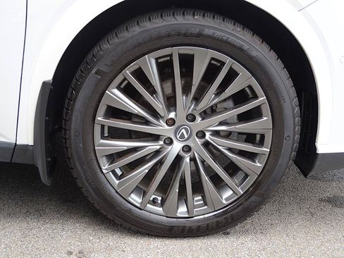 Used 2024 Lexus RX 350 AWD image 12