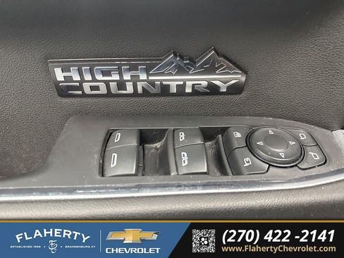 Used 2024 Chevrolet Silverado 1500 High Country w/ Technology Package image 17