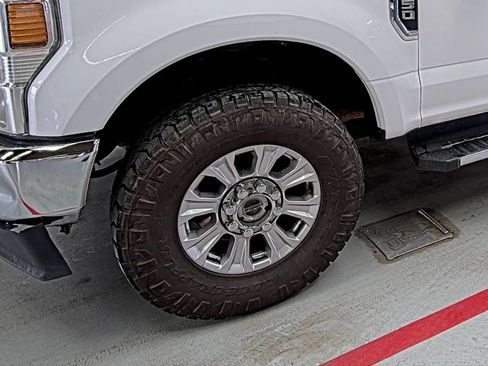 Used 2022 Ford F250 XL w/ STX Appearance Package AWD/4WD image 6