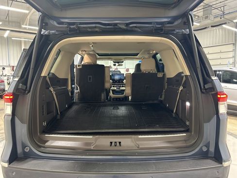 Used 2022 Lincoln Navigator Reserve image 35