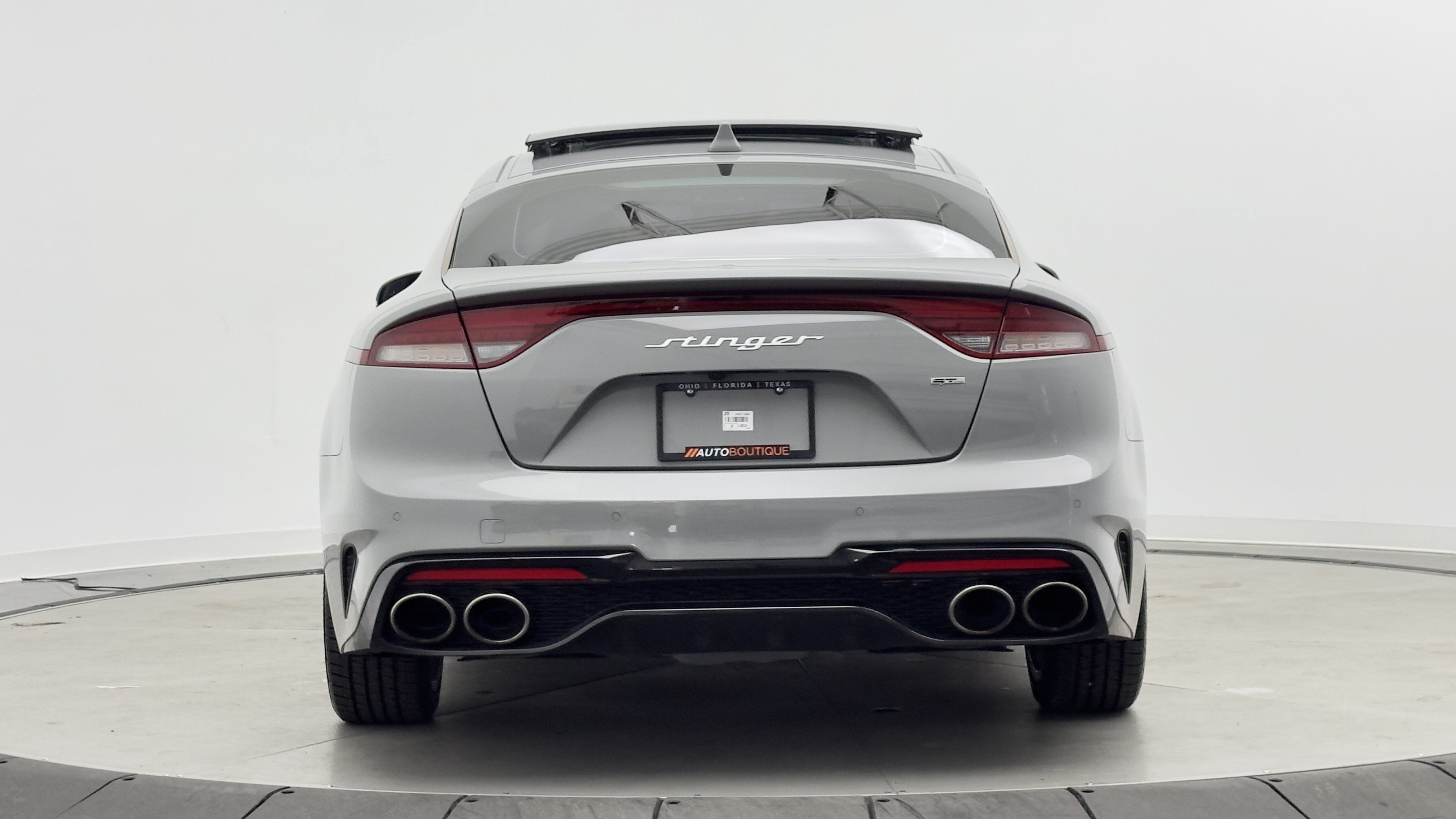 Used 2023 Kia Stinger GT-Line w/ Sun & Sound Package RWD image 8