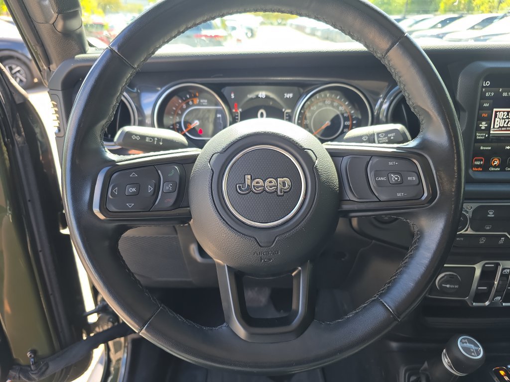 Used 2022 Jeep Gladiator Sport AWD/4WD image 25