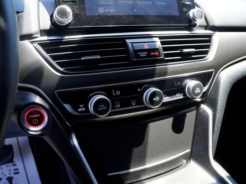 Used 2021 Honda Accord Hybrid image 16