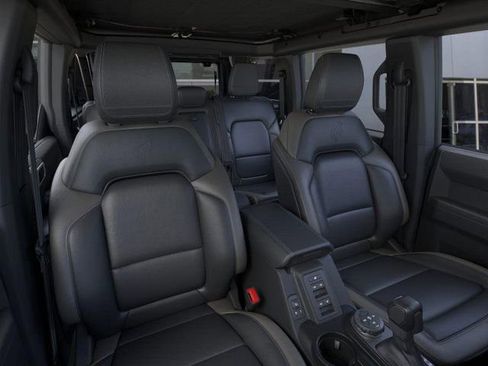 New 2025 Ford Bronco Outer Banks image 10