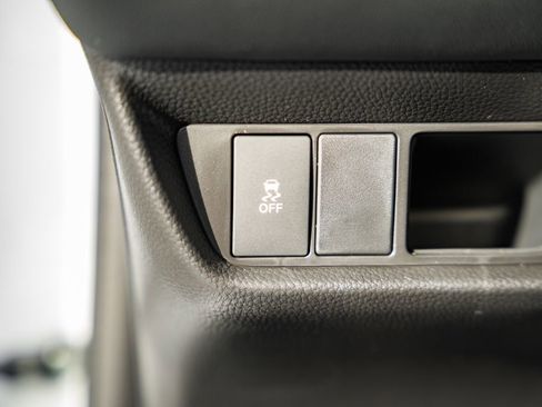 New 2026 Honda HR-V LX image 37