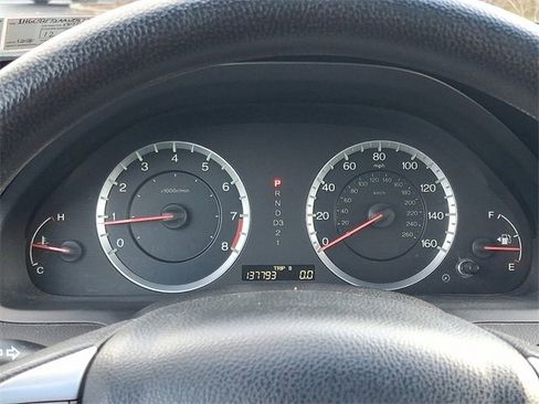 Used 2010 Honda Accord EX image 19