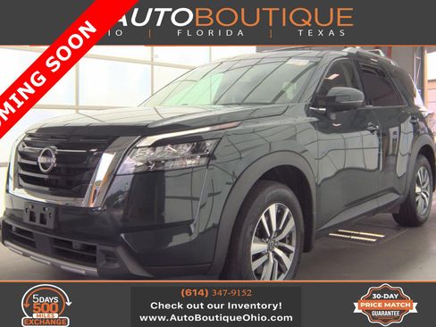 Used 2023 Nissan Pathfinder SL AWD/4WD image 1