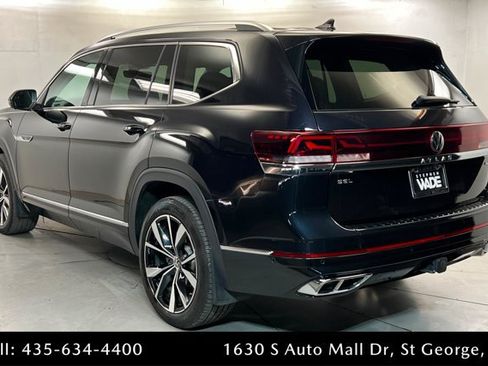 Used 2024 Volkswagen Atlas SEL Premium R-Line AWD/4WD image 3