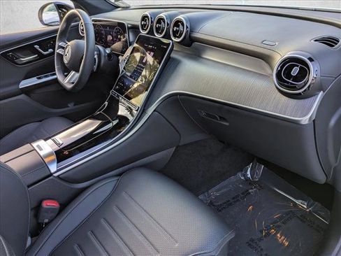 Used 2026 Mercedes-Benz GLC 300 4MATIC image 22