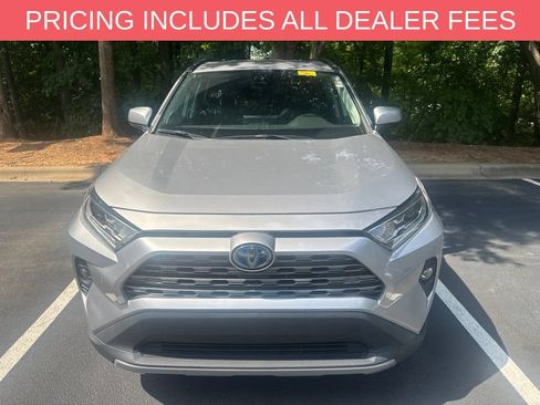 Used 2021 Toyota RAV4 Limited AWD/4WD image 12