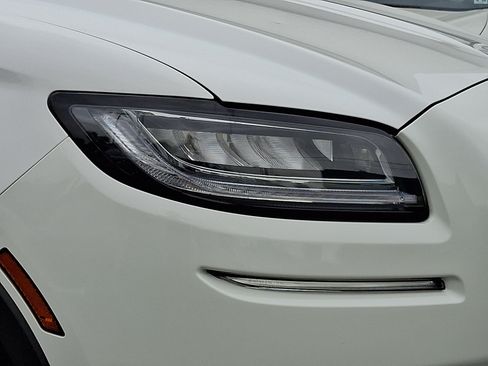 Certified 2023 Lincoln Nautilus Reserve AWD/4WD image 9