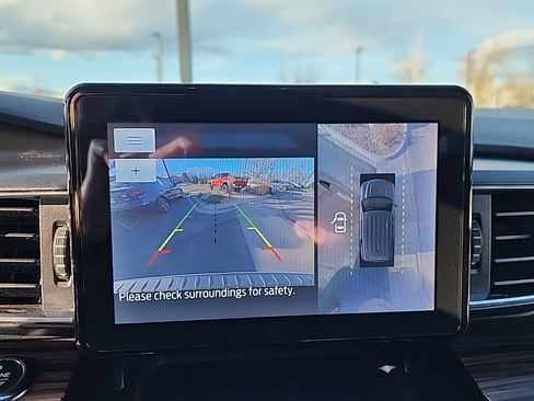 Used 2021 Ford Explorer Limited w/ Hybrid Equipment Group 310A image 18