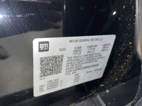 Used 2024 GMC Yukon XL AT4 w/ AT4 Premium Plus Package image 34