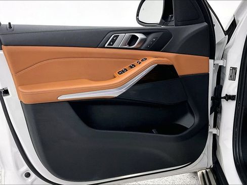 Used 2023 BMW X5 sDrive40i image 22