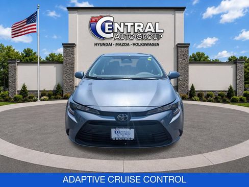 Used 2026 Toyota Corolla LE w/ LE Premium Package FWD image 2