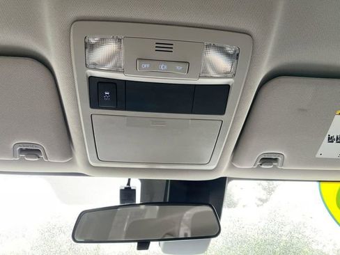 Used 2019 Toyota Tacoma SR w/ SR Convenience Package RWD image 17