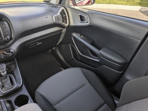 Certified 2024 Kia Soul LX w/ Option Group 015 FWD image 19