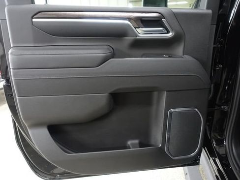 New 2026 Chevrolet Silverado 3500 LTZ AWD/4WD image 16