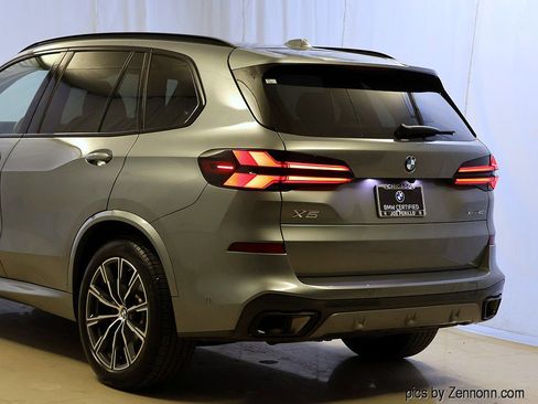 Certified 2024 BMW X5 xDrive40i w/ M Sport Package image 8