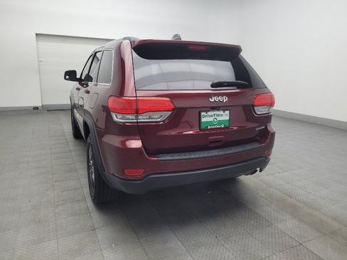 Used 2018 Jeep Grand Cherokee Laredo RWD image 5