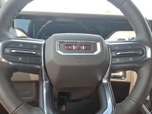New 2026 GMC Yukon XL Elevation AWD/4WD image 19