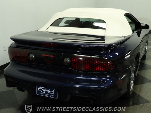 Used 2001 Pontiac Firebird Trans Am RWD image 10