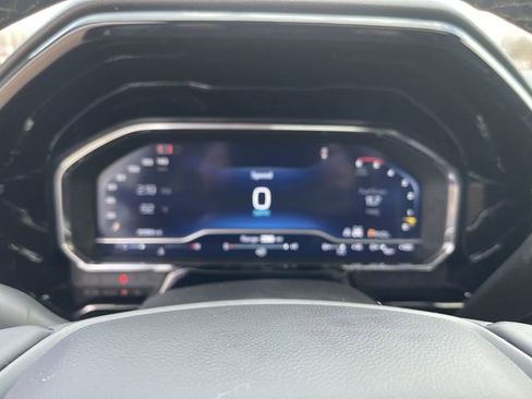 Used 2024 Chevrolet Silverado 3500 High Country w/ High Country Premium Package image 18