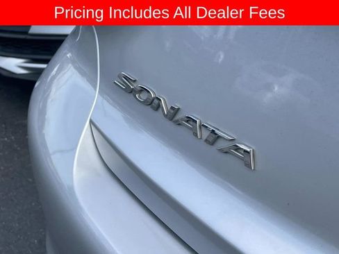 Used 2016 Hyundai Sonata Limited FWD image 8