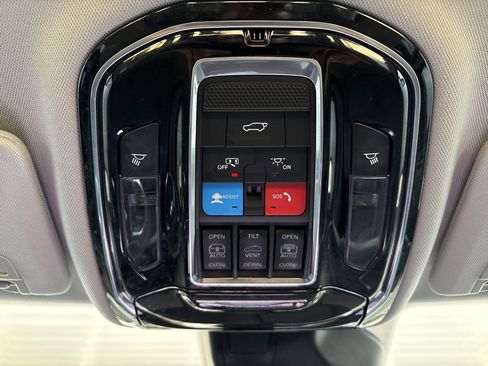 Used 2023 Jeep Grand Cherokee L Overland AWD/4WD image 23