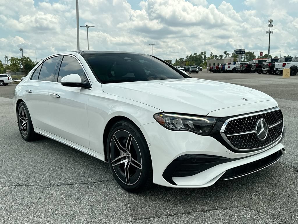 Used 2025 Mercedes-Benz E 350 Sedan image 2