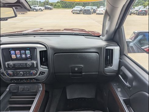 Used 2018 GMC Sierra 1500 SLT AWD/4WD image 4