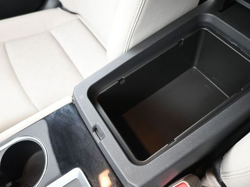 Used 2025 Nissan Altima 2.5 SL image 9