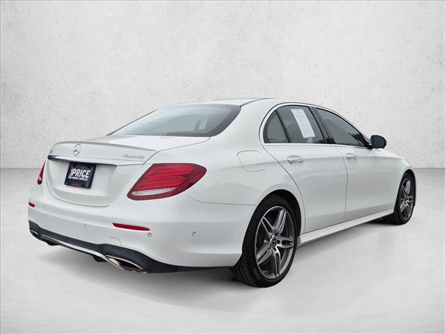 Used 2018 Mercedes-Benz E 400 4MATIC Sedan image 5