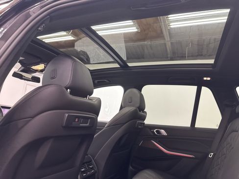 Used 2023 BMW X5 xDrive40i image 25