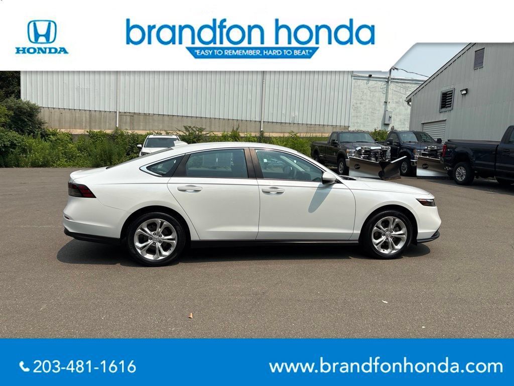 Used 2023 Honda Accord LX image 7
