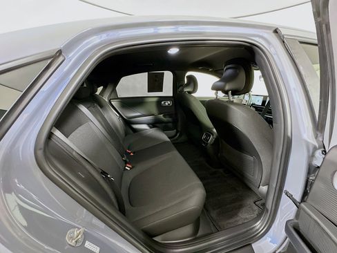 Used 2024 Hyundai Ioniq 6 SE RWD image 30