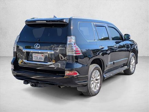 Used 2017 Lexus GX 460 Premium w/ Premium Package AWD/4WD image 5